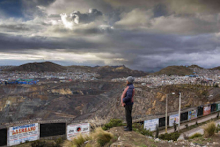 Die Kohlemine El Cerrejón von Glencore verschmutzt den Fluss Ranchería mit Schwermetallen.